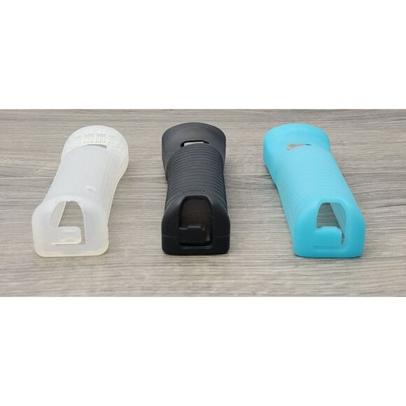 Set of 3 Silicone Skin Cases for Wii Remote Con. BK BL Nyko Wand Clear Nintendo - Picture 3 of 6